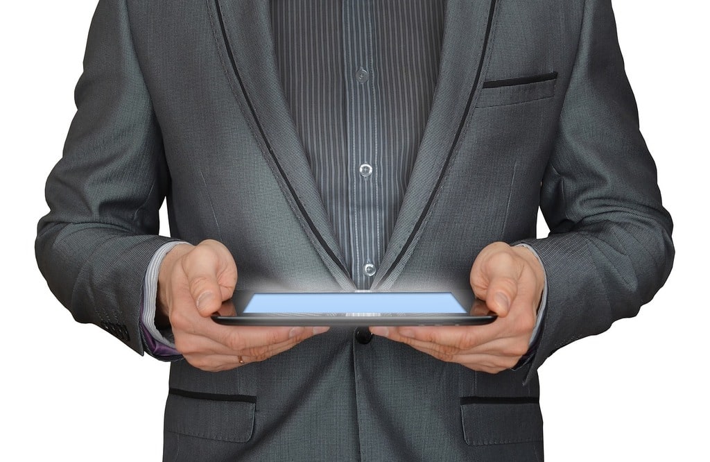 Pourquoi faire appel à un cabinet de recrutement pour son entreprise tech ?